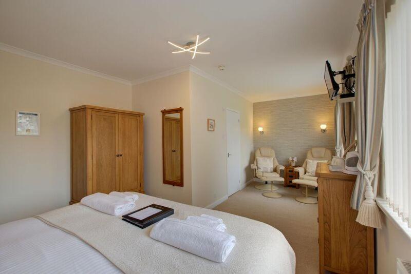 Fair Winds Guest House Brixham Exteriör bild